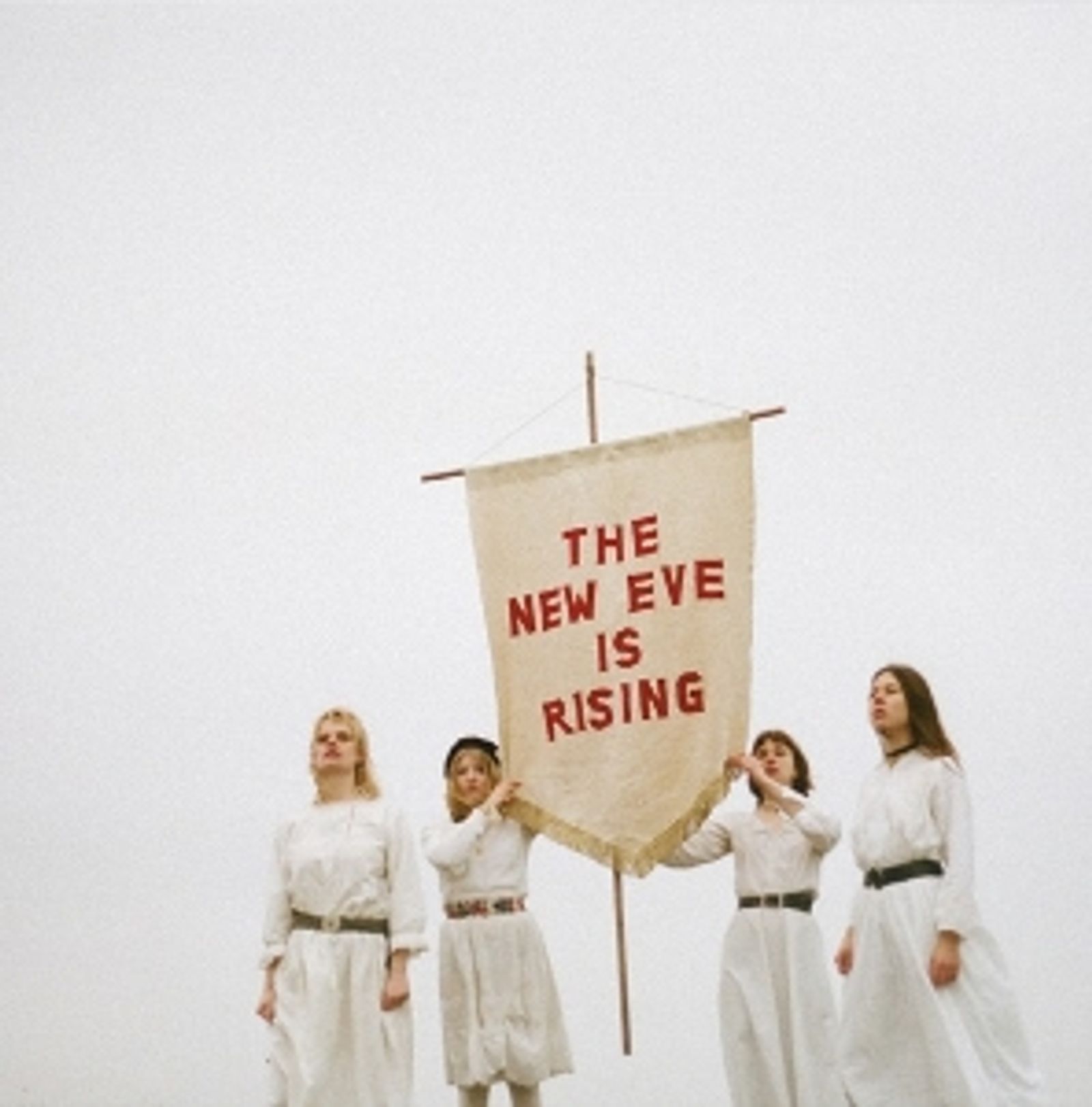 Foto von The New Eve Is Rising