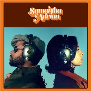 Foto von Samantha & Adrian (PRE-ORDER! v:25.07.)